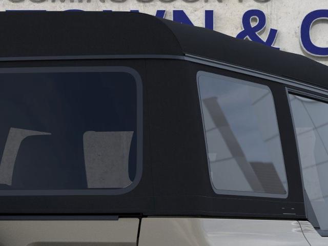2025 Ford Bronco Base photo 34