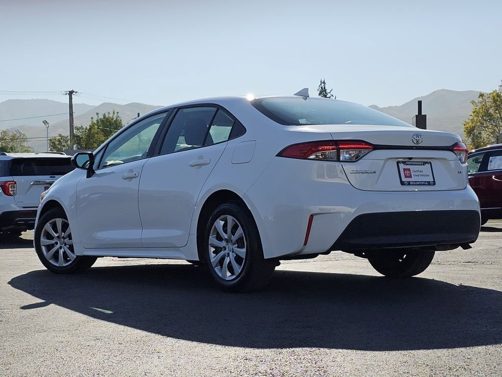 2024 Toyota Corolla LE photo 16