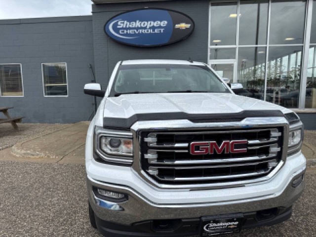 2017 GMC Sierra 1500 SLT's photo