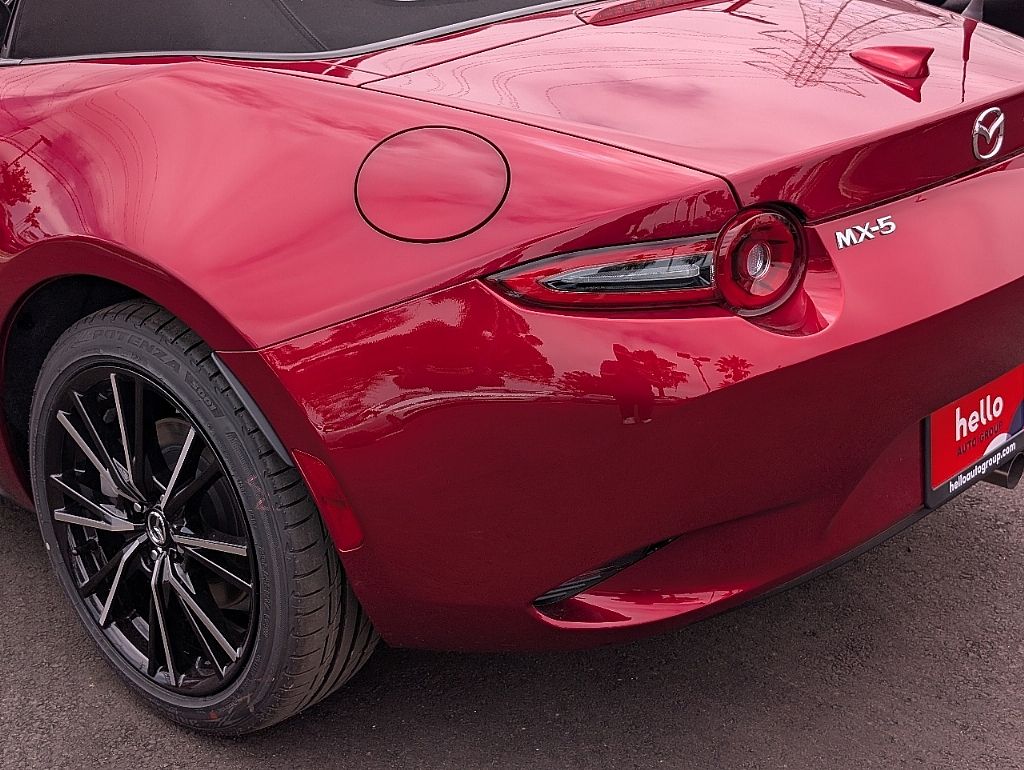 2025 Mazda MX-5 Miata Miata Grand Touring photo 11