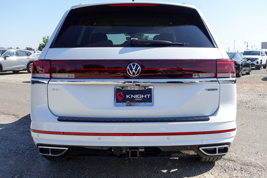 2026 Volkswagen Atlas SEL Premium R-Line photo 5