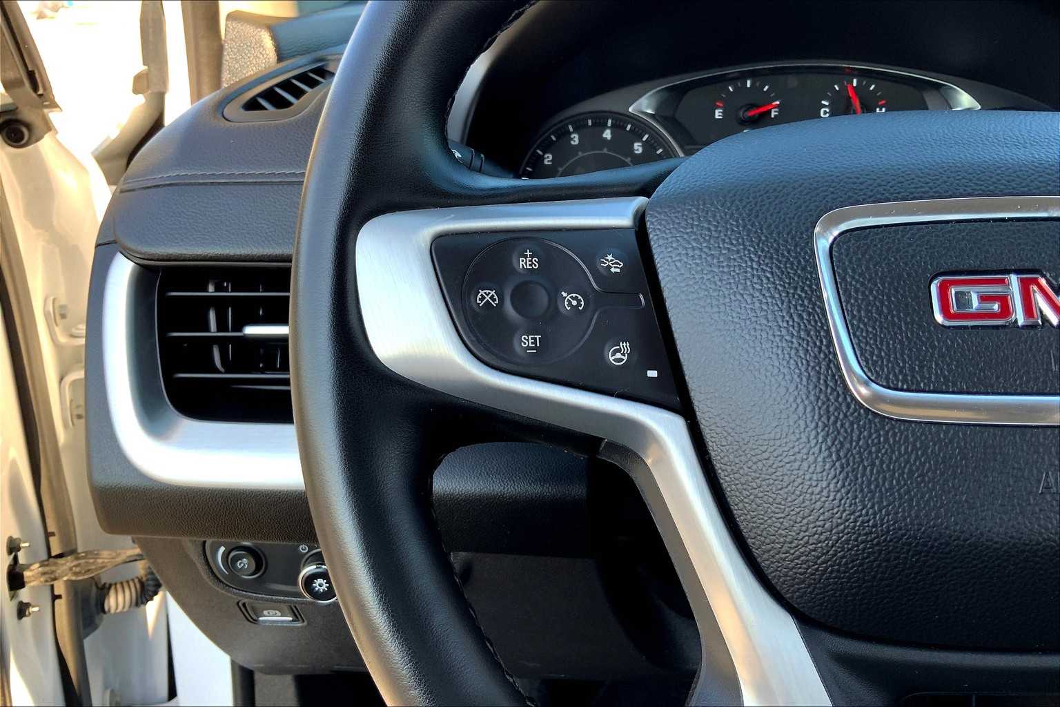 2024 Gmc Terrain SLT photo 19