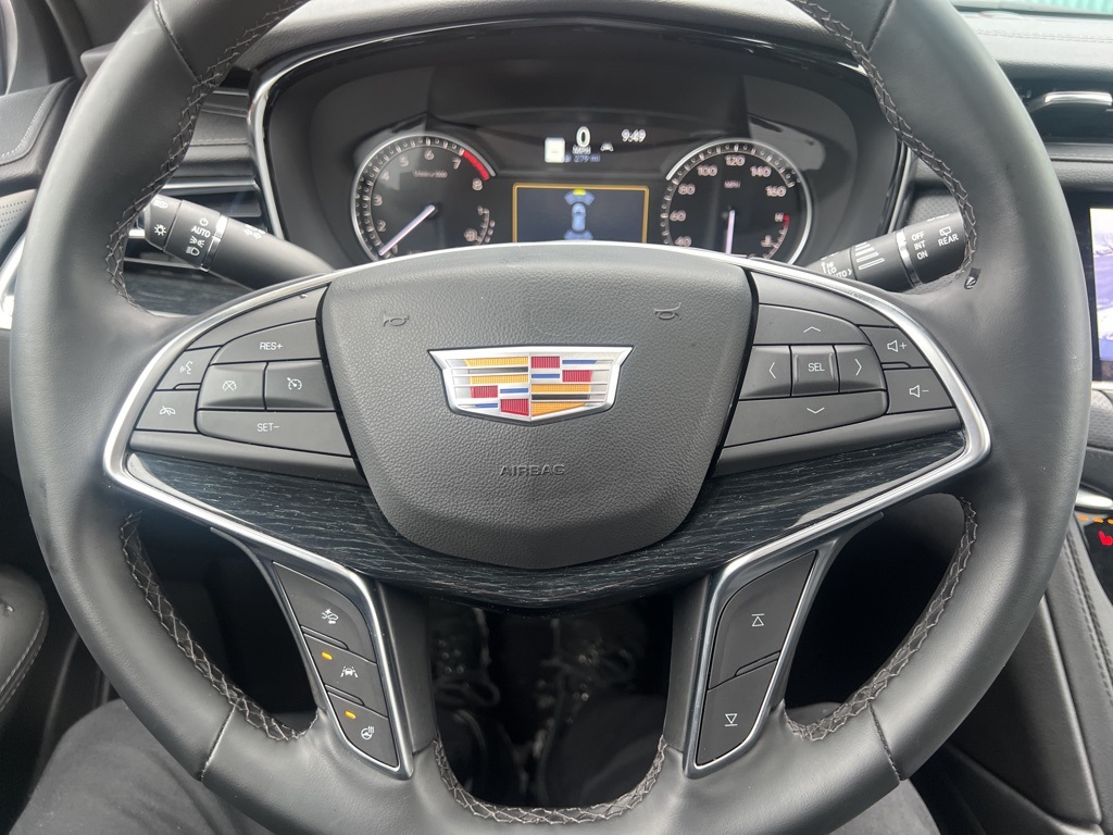 2025 CADILLAC XT5 - Image 12