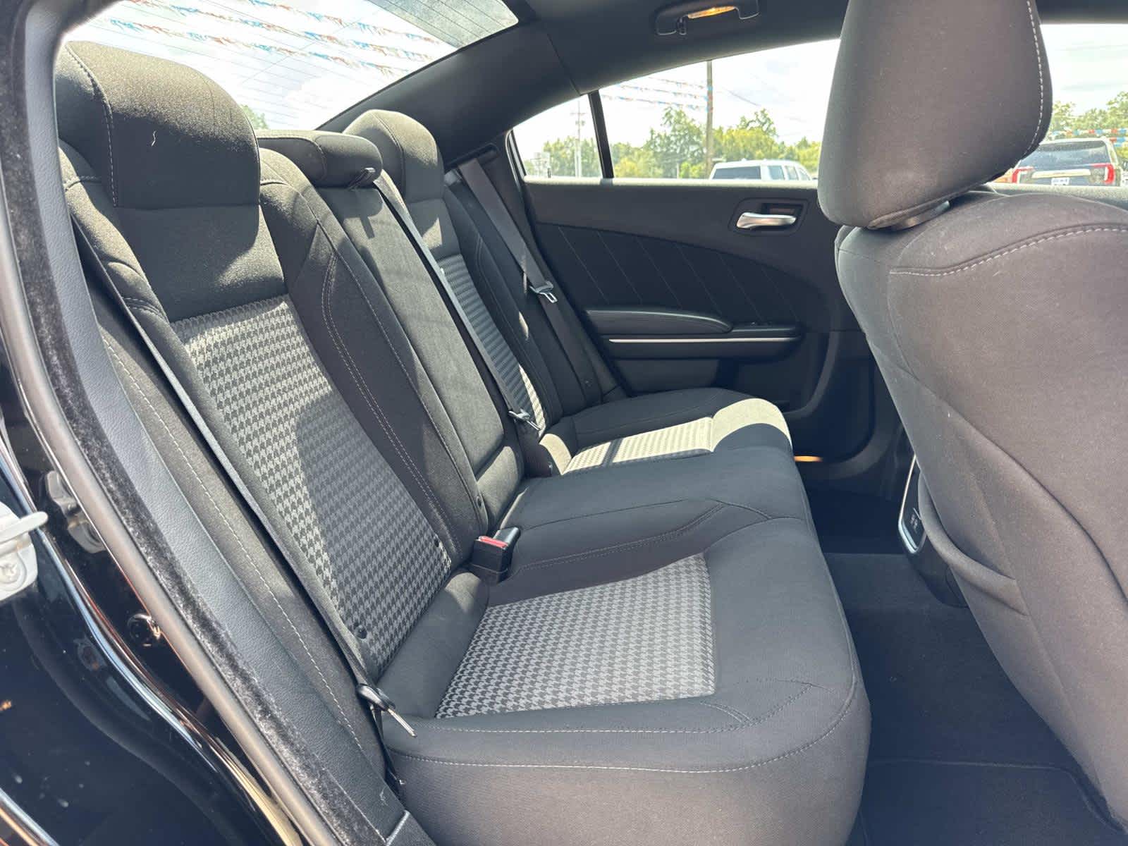 2023 Dodge Charger SXT photo 18