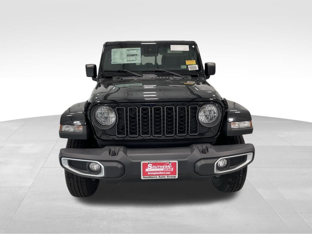2024 Jeep Gladiator Sport photo 12