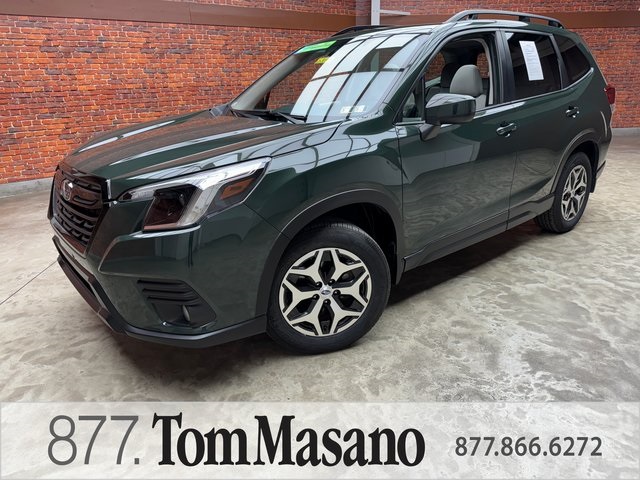 2023 Subaru Forester Premium