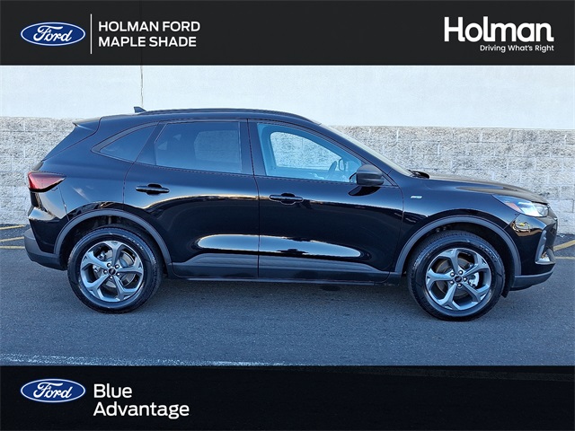 2025 Ford Escape ST-Line's photo