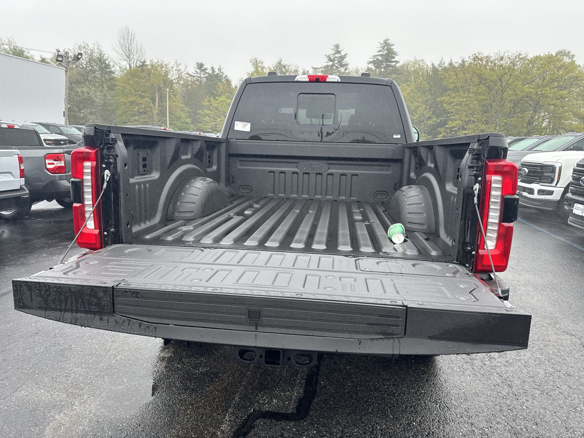 2025 Ford F-350 Lariat photo 3