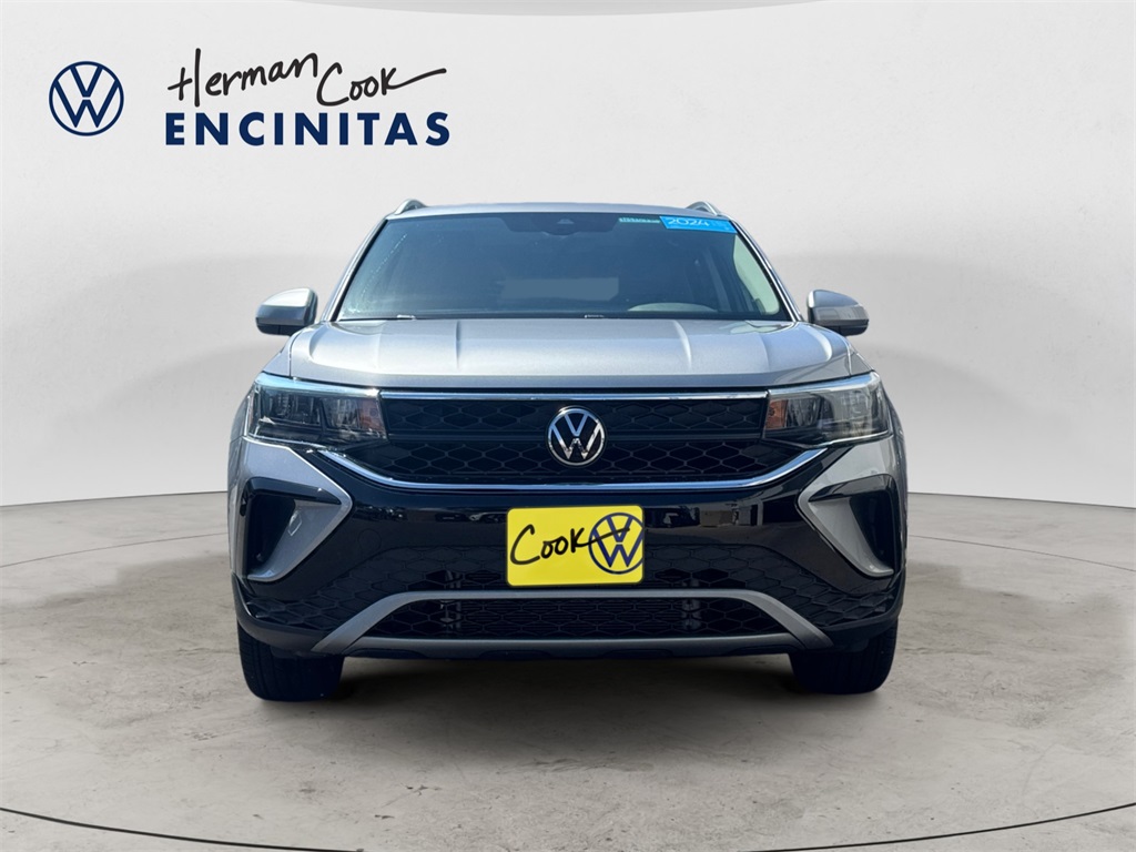 2024 Volkswagen Taos SE photo 7