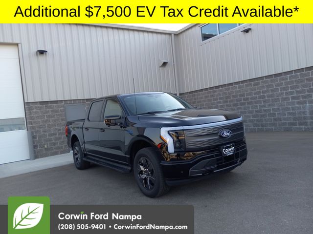 New 2025 Agate Black Metallic Ford Lariat image 1