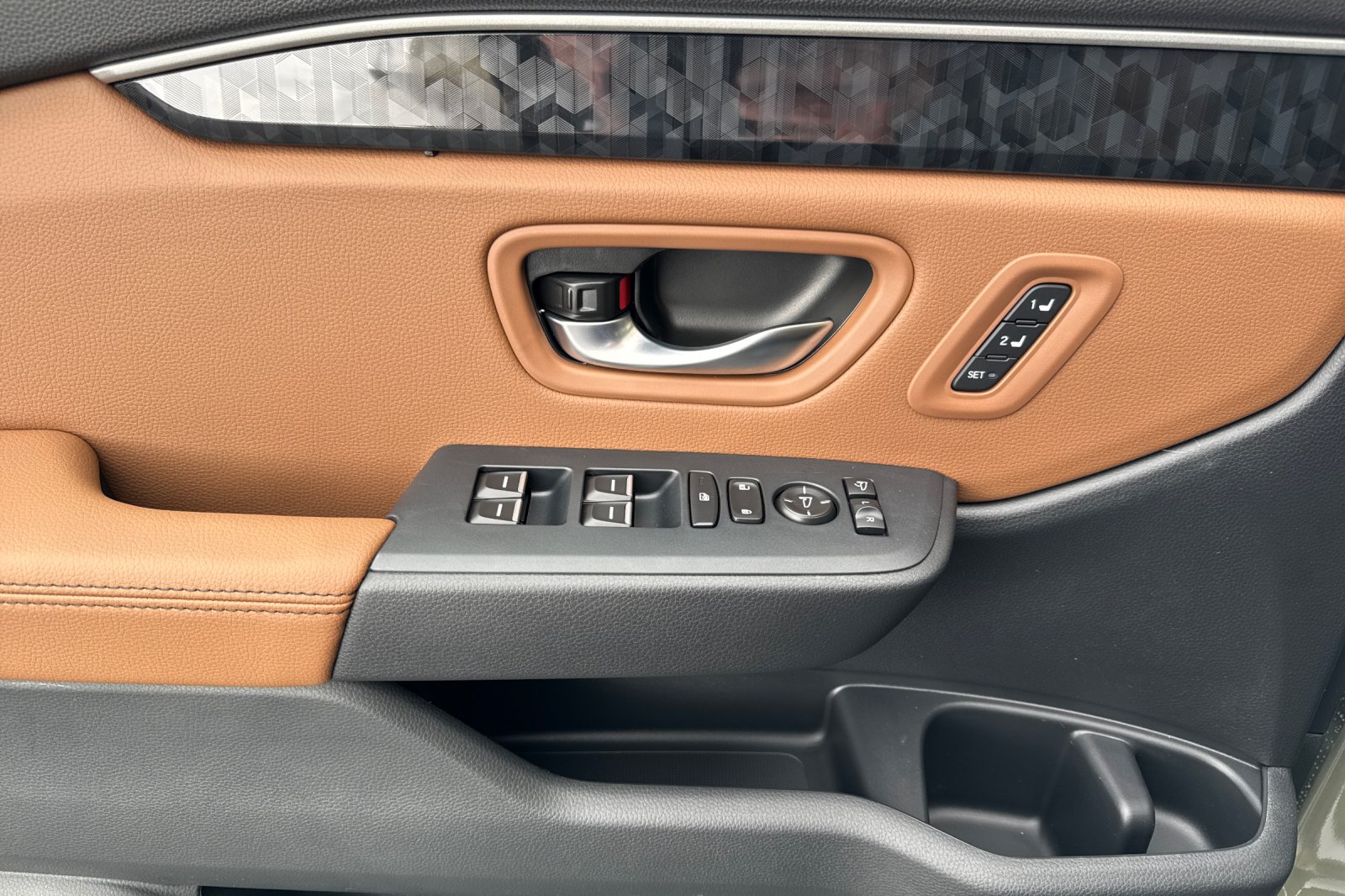 2026 Honda Passport TrailSport Elite photo 9