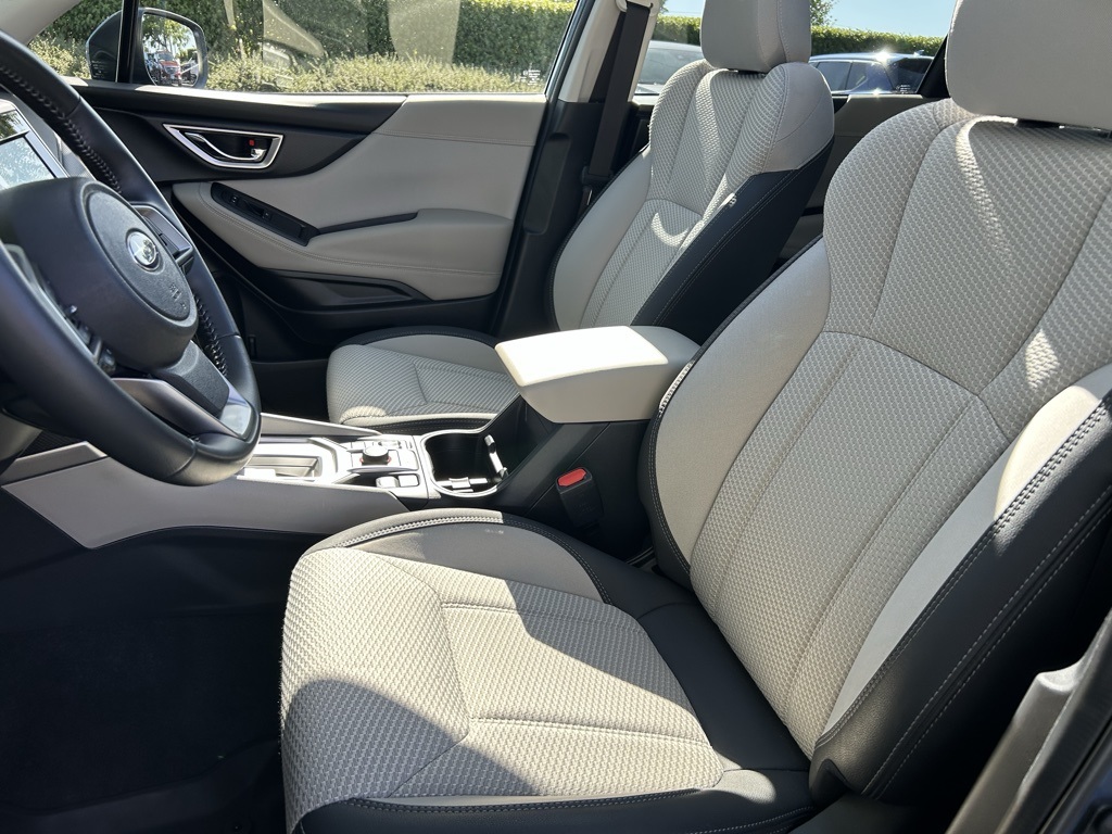 2023 Subaru Forester Premium photo 20