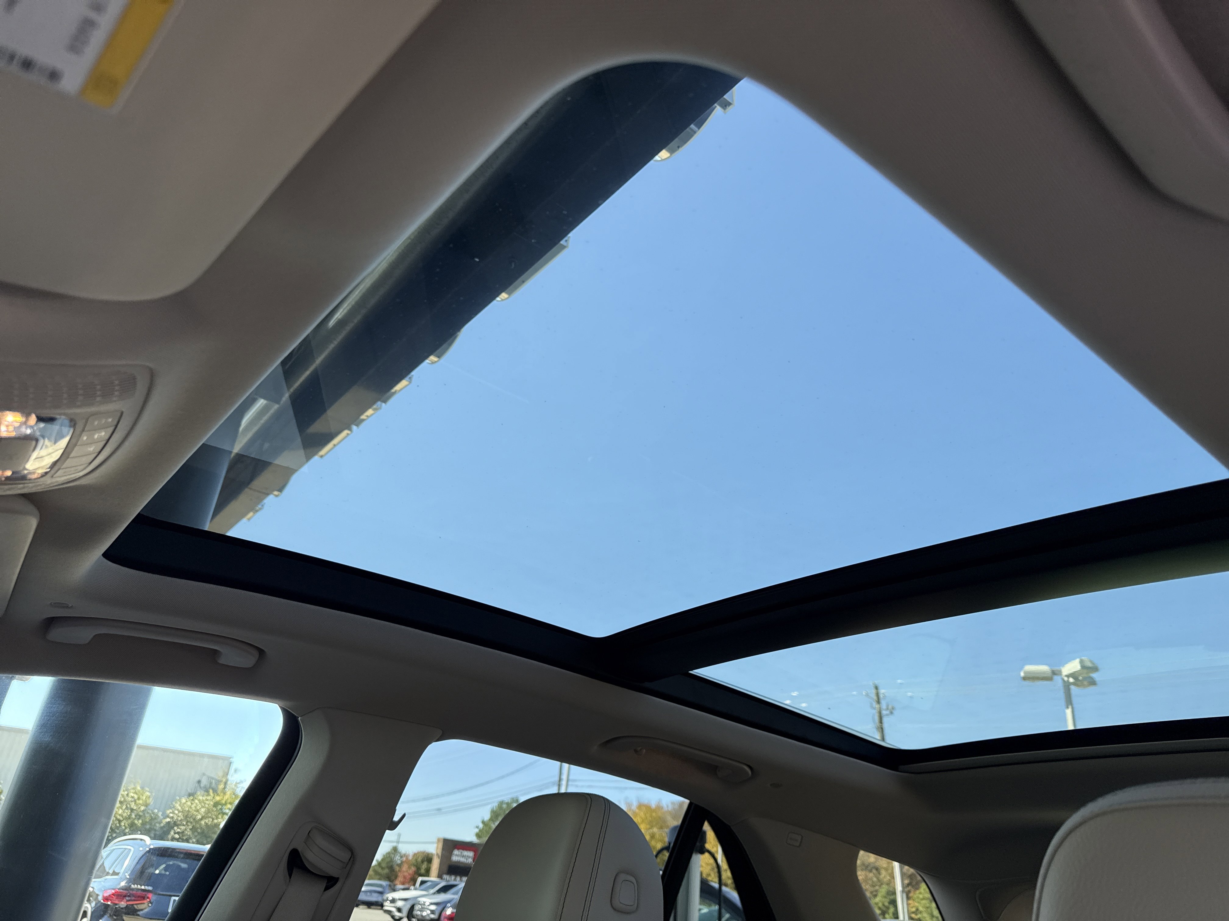 2021 Mercedes Benz GLE 350 photo 2