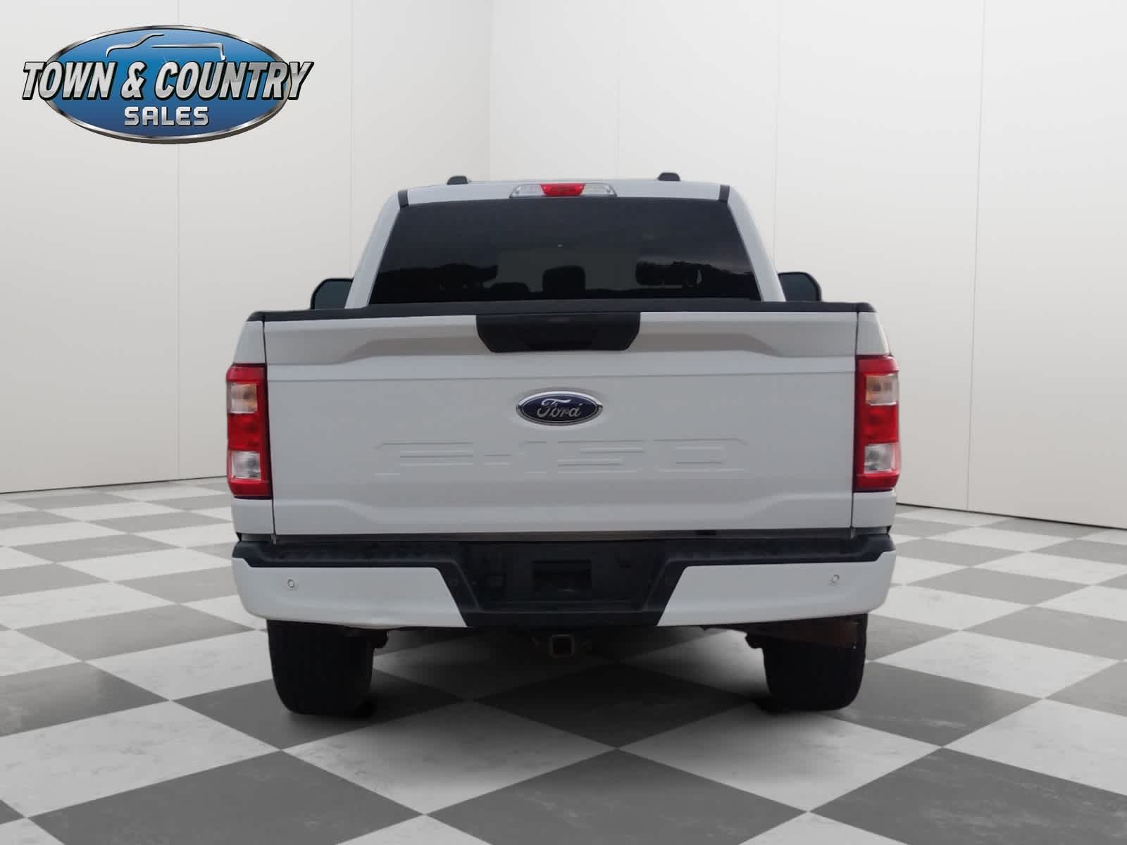 2022 Ford F-150 XL photo 5