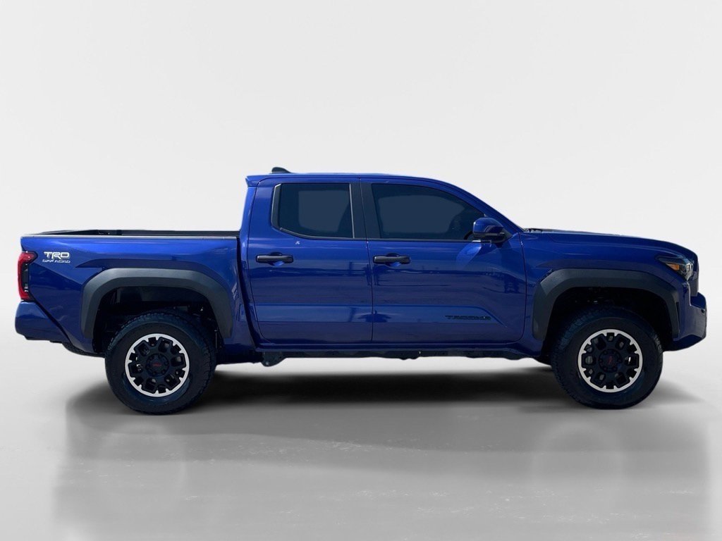 2024 Toyota Tacoma TRD Off-Road photo 6