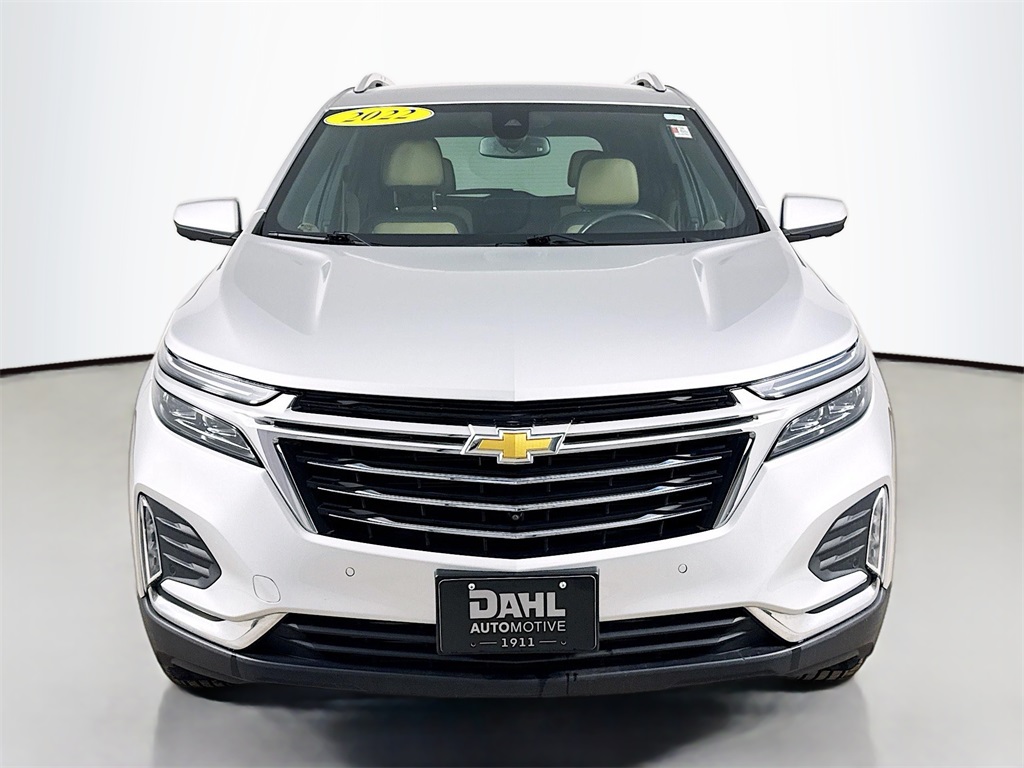 2022 Chevrolet Equinox Premier photo 2