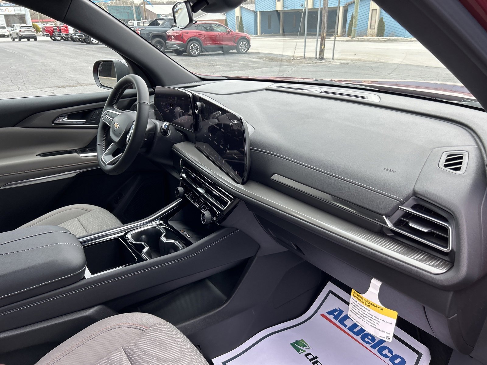 2025 Chevrolet Traverse photo 48