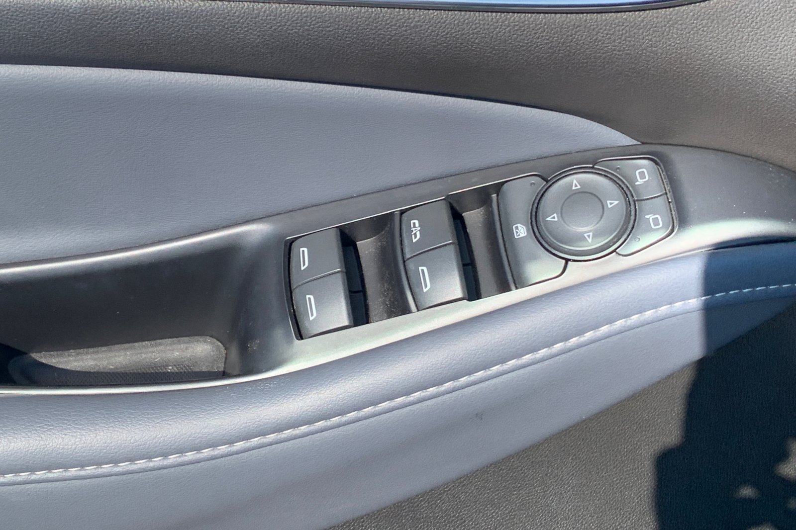 2023 Buick Enclave Essence photo 9