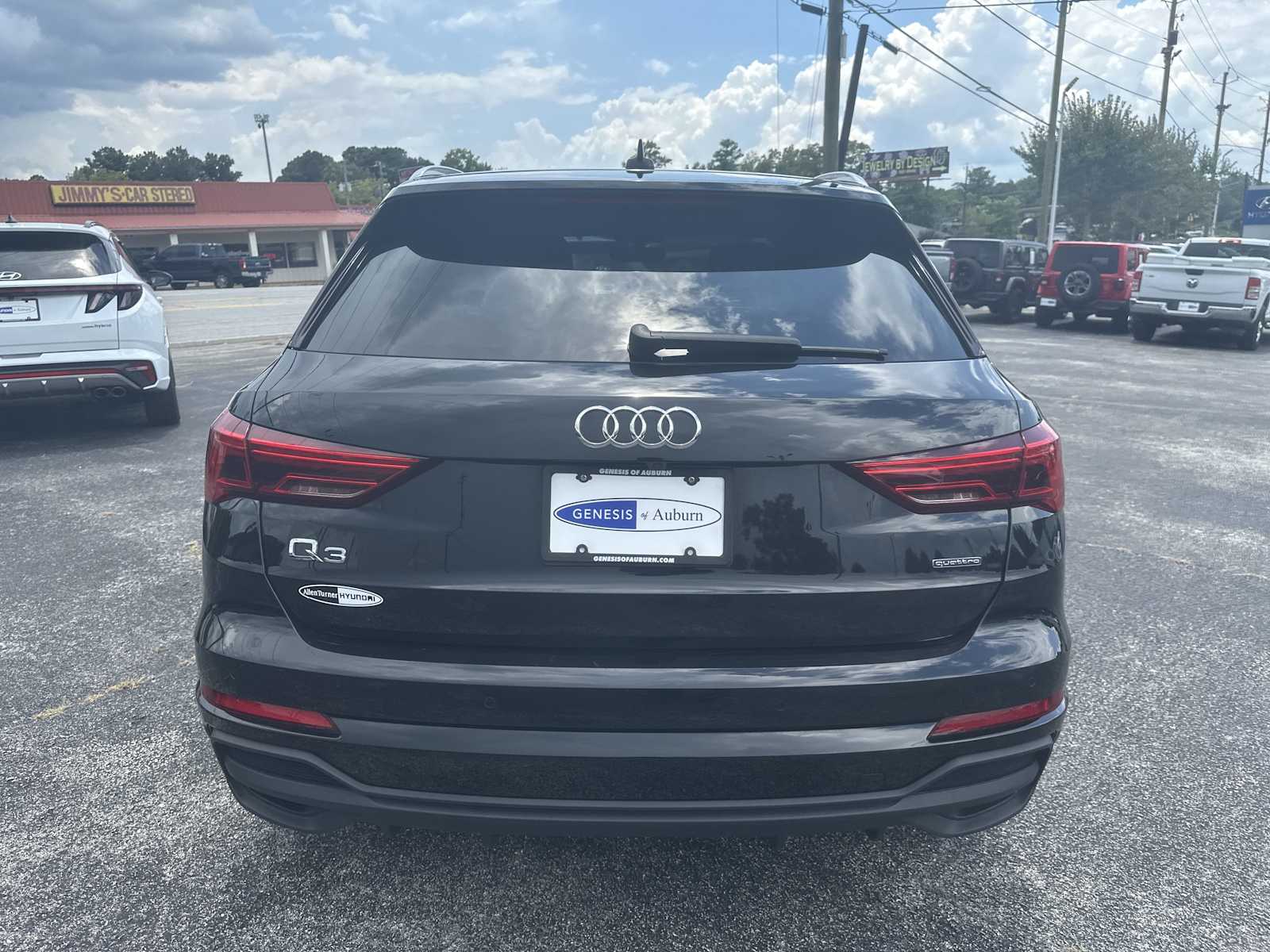 2024 Audi Q3 S line Premium photo 5