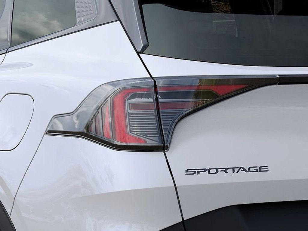 2026 Kia Sportage Hybrid photo 11