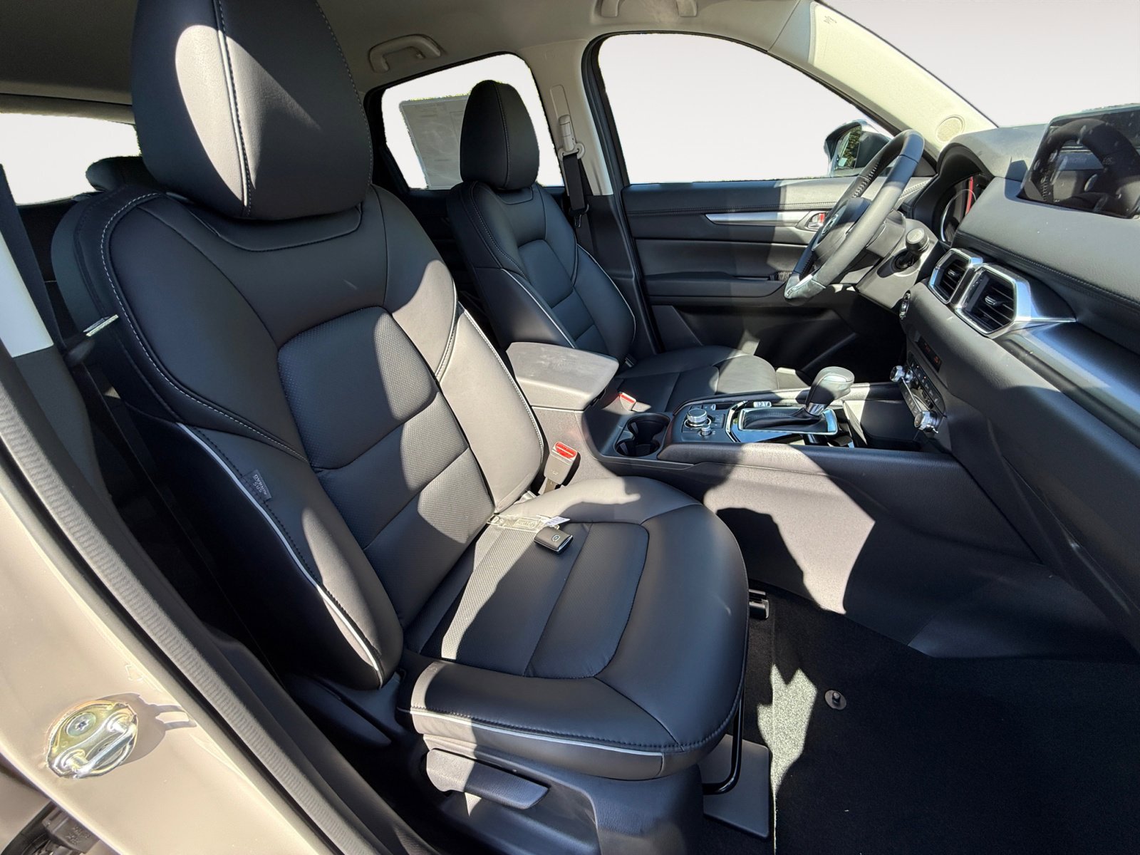 2025 Mazda CX-5 Select photo 16