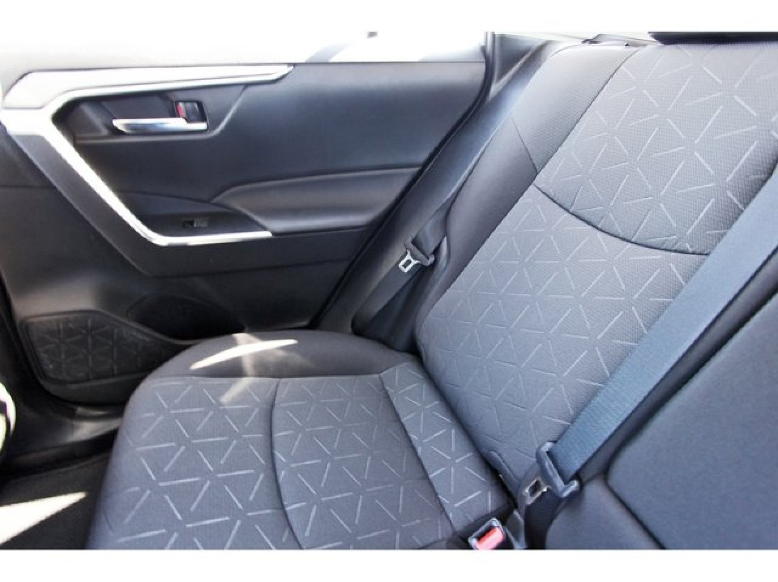 2022 Toyota RAV4 XLE Green at TX Auto Group