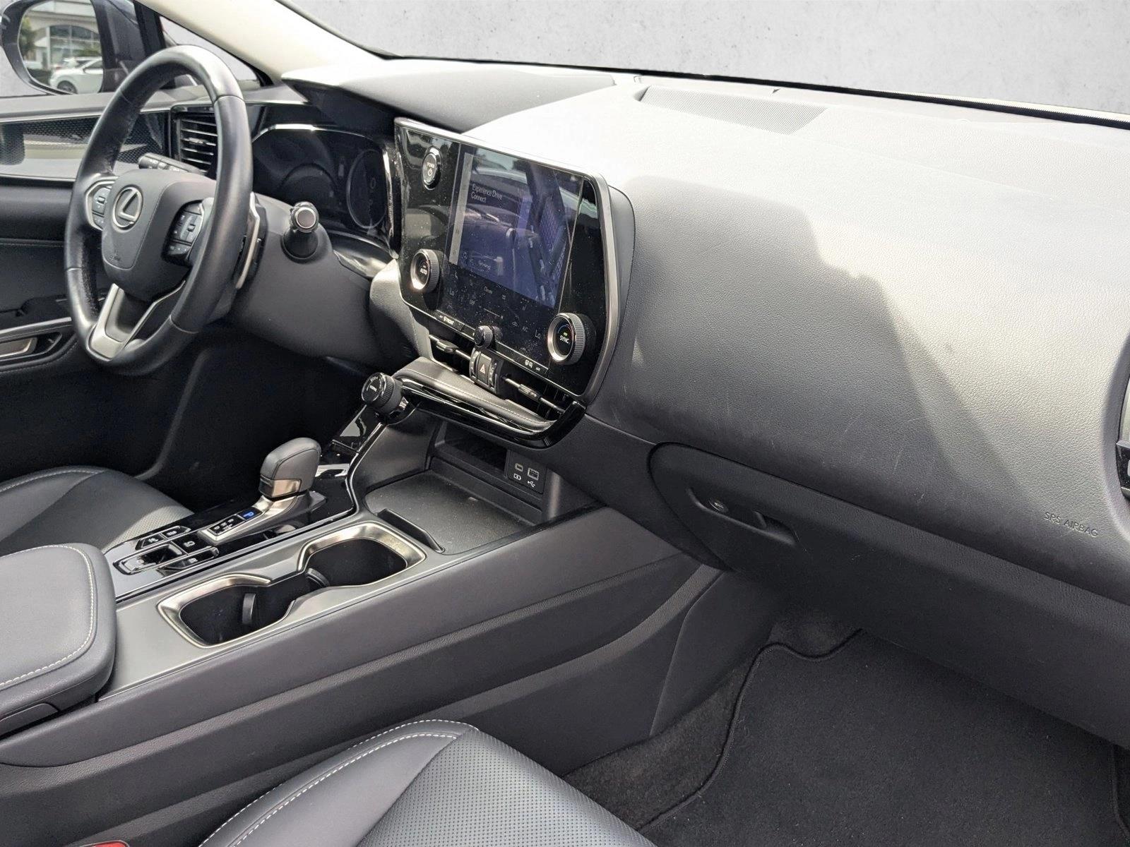 2024 Lexus NX 350 photo 21