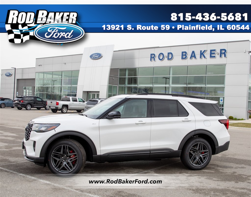 2025 Ford Explorer ST-LINE's photo