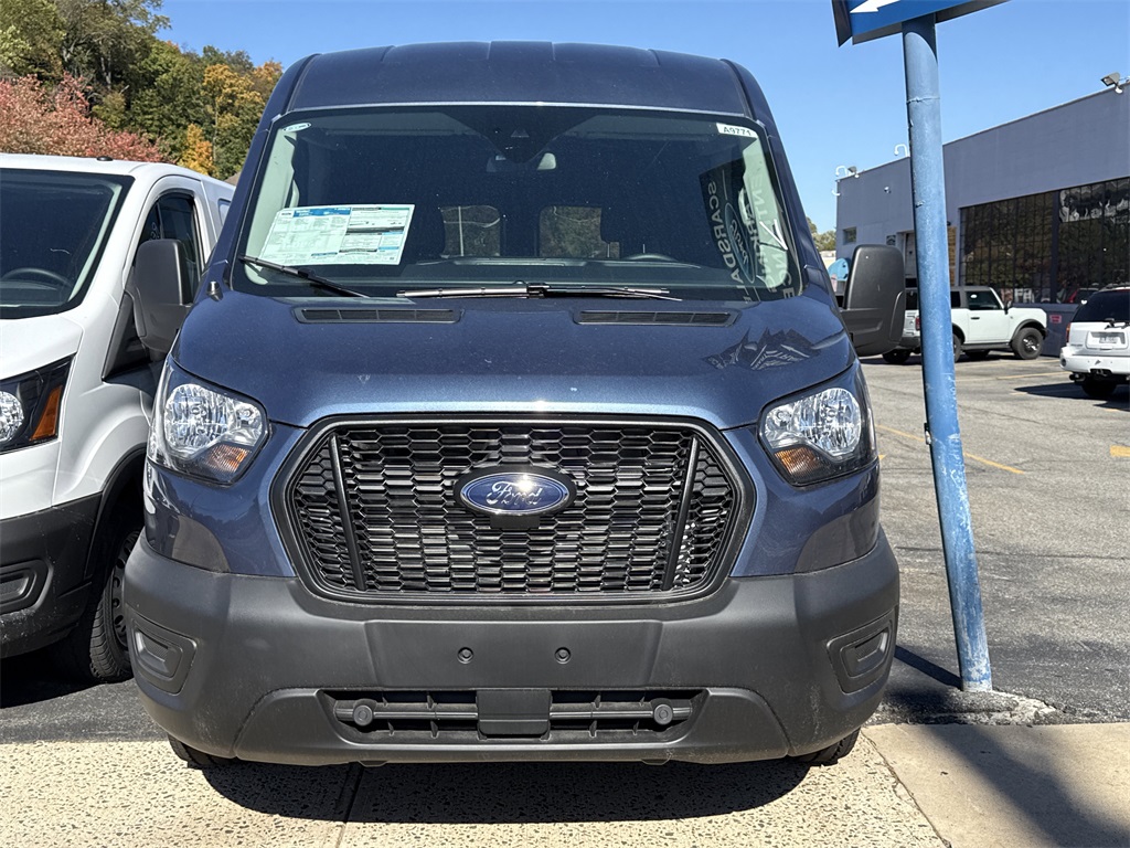 2025 Ford Transit photo 2