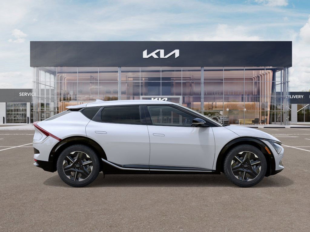 2025 Kia EV6 Light Wind photo 7