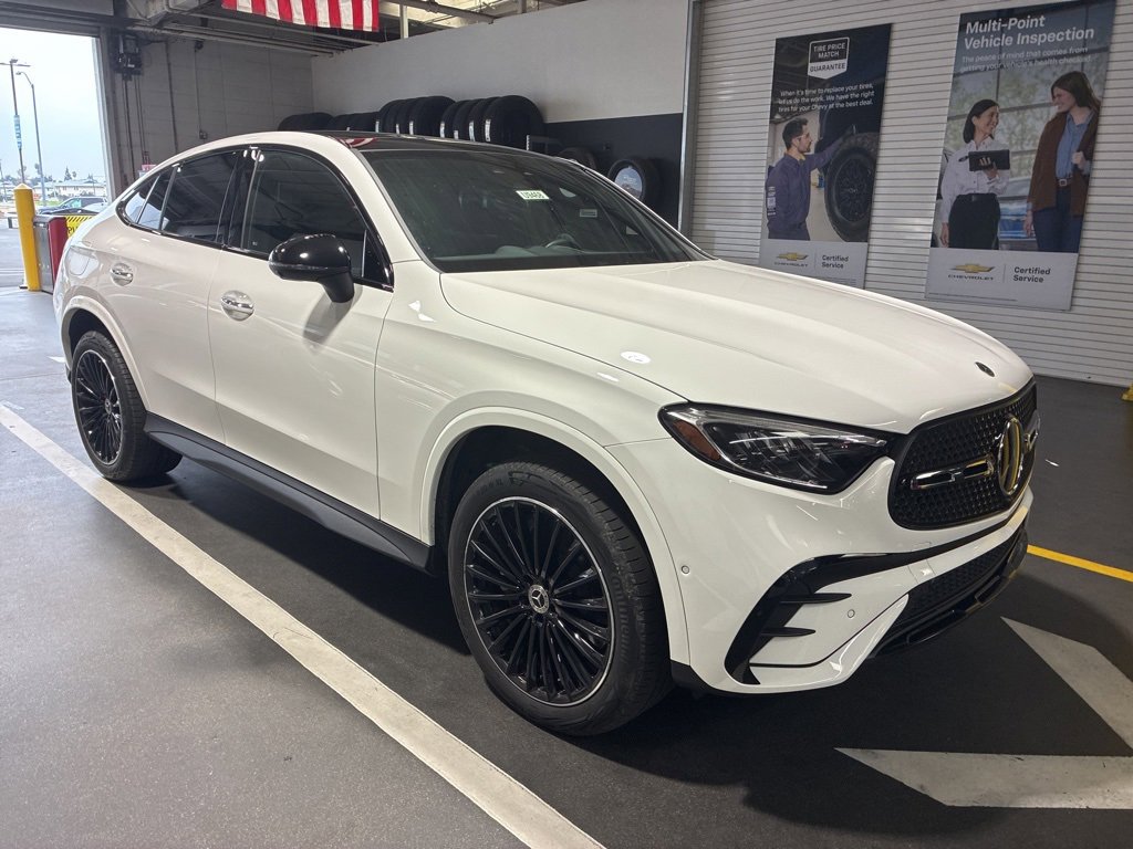 2024 Mercedes-Benz GLC Coupe GLC300's photo