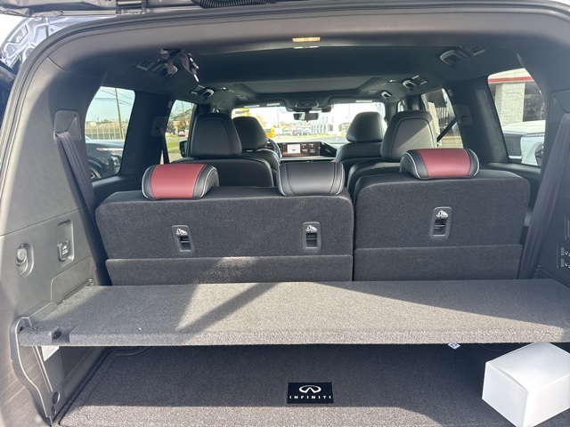 2026 Infiniti QX80 photo 6