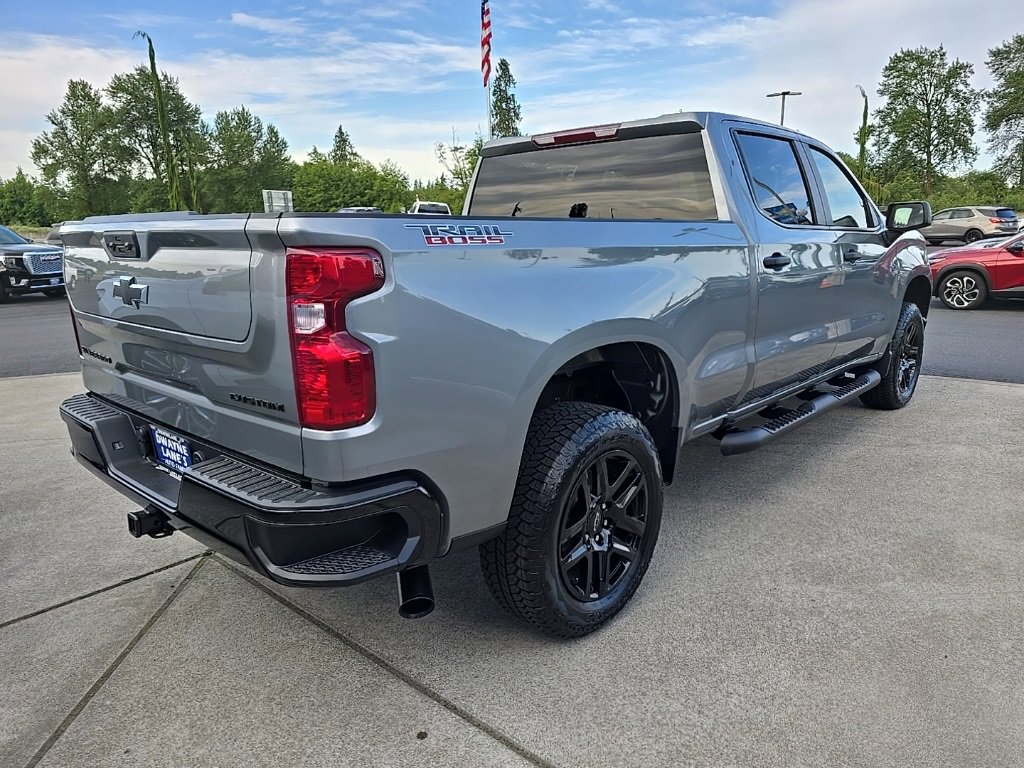 2025 Chevrolet Silverado 1500 Custom Trail Boss photo 5