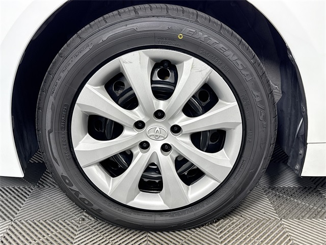 2022 Toyota Corolla LE photo 4