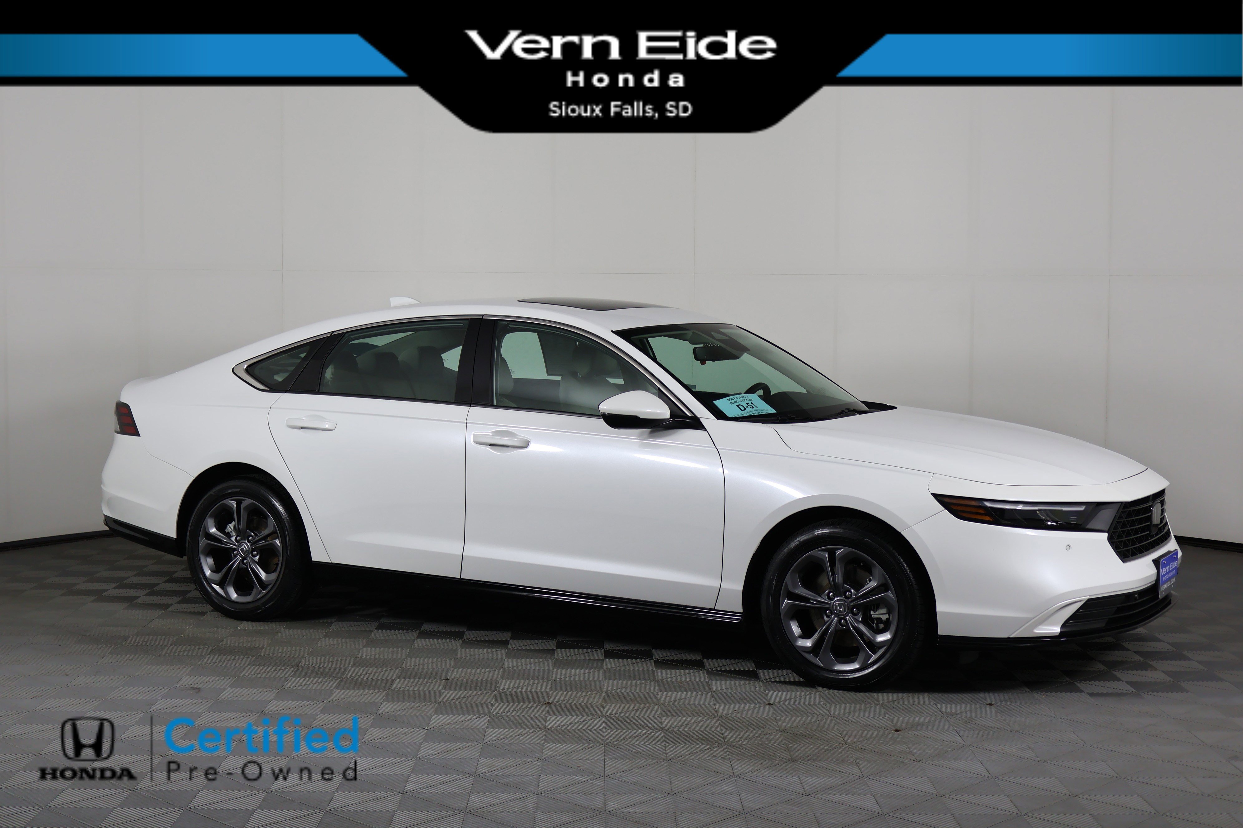 2024 Honda Accord Hybrid EX-L's photo