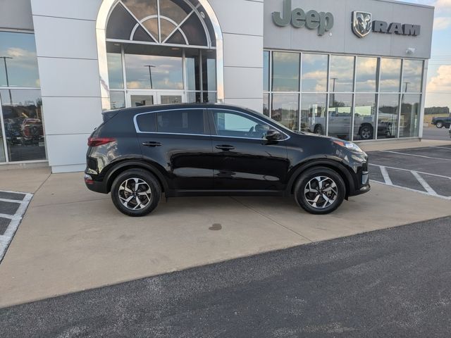 2020 Kia Sportage LX photo 3