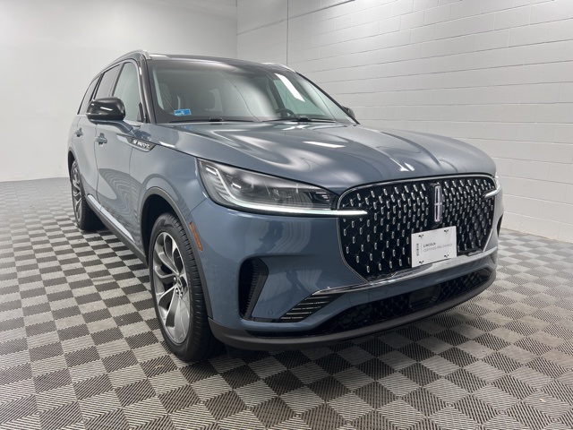 2025 Lincoln Aviator Reserve's photo