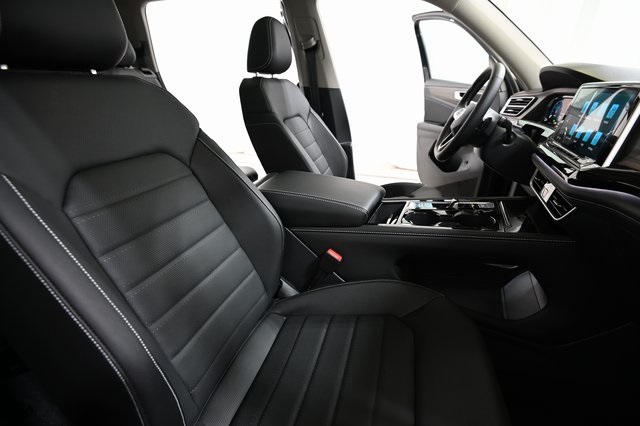 2026 Volkswagen Atlas SEL photo 22