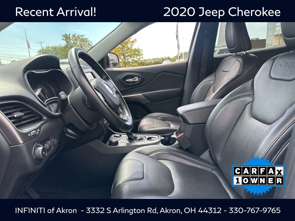 2020 Jeep Cherokee Latitude photo 37