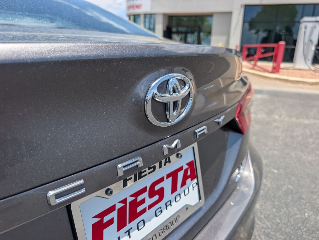 2023 Toyota Camry LE photo 25