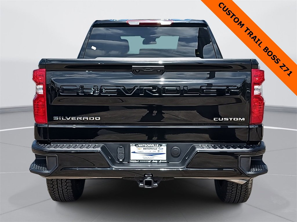 2025 Chevrolet Silverado 1500 Custom Trail Boss photo 4