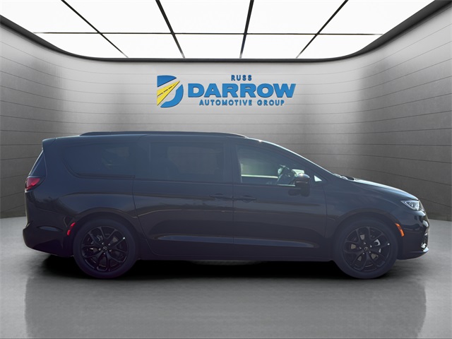 2026 Chrysler Pacifica Limited photo 6