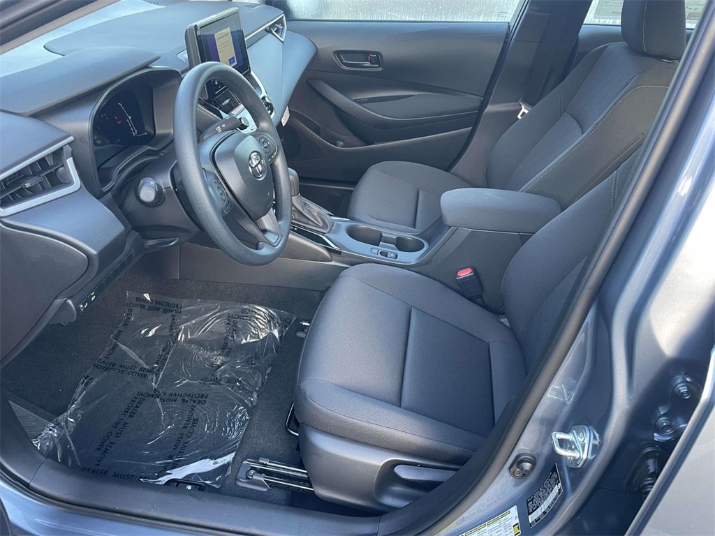 2026 Toyota Corolla LE photo 18