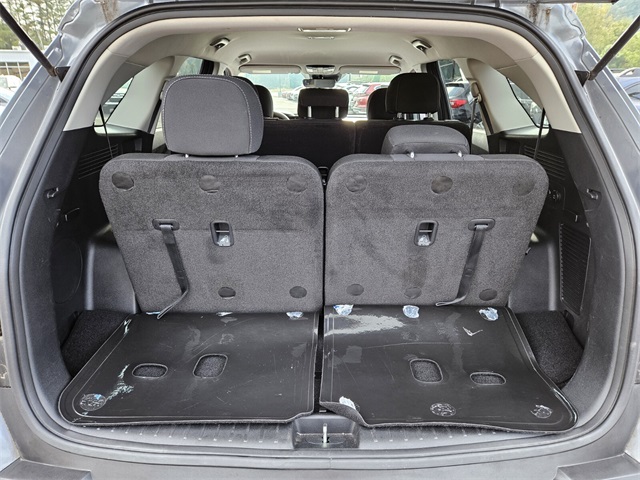 2022 Kia Sorento LX photo 13