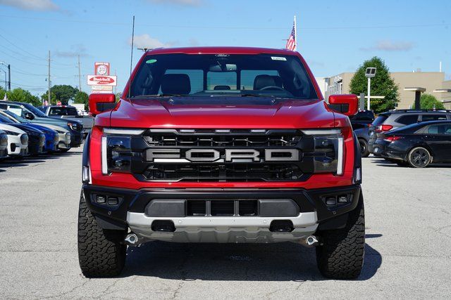 2025 FORD F-150 - Image 32