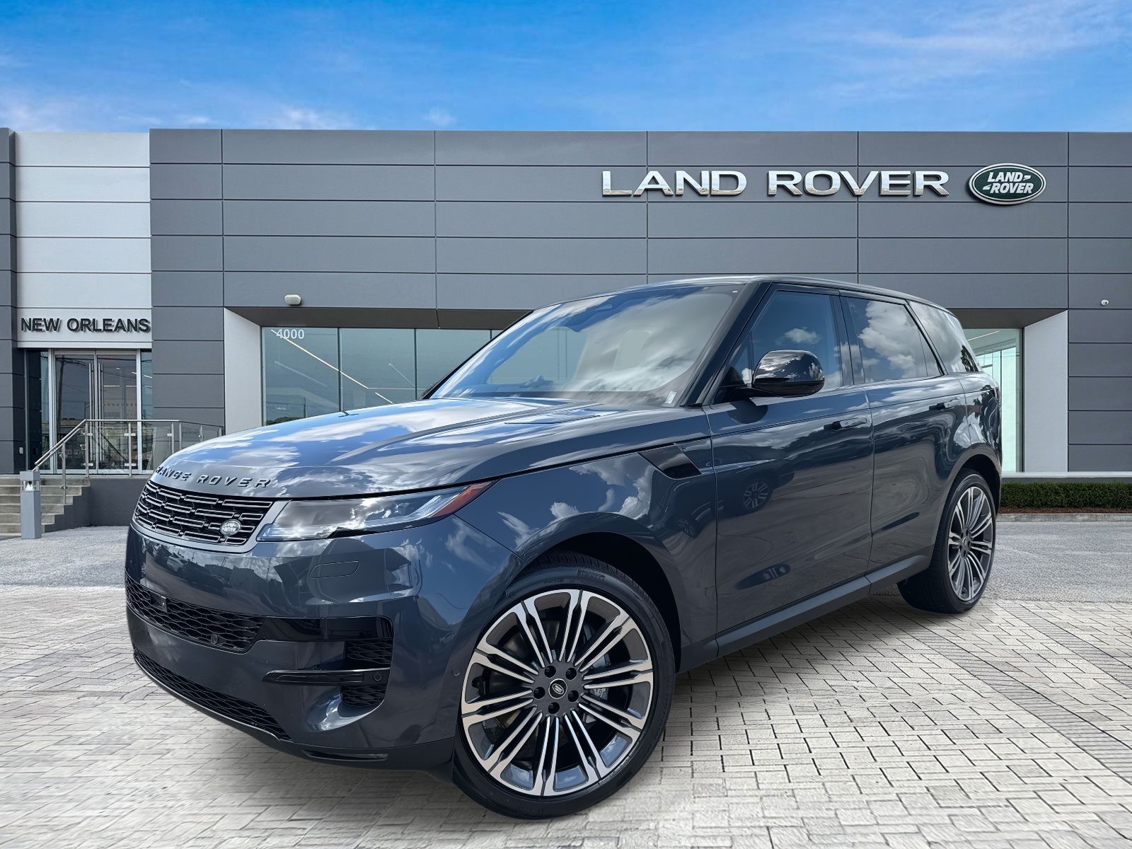 2025 Land Rover Range Rover Sport SE's photo