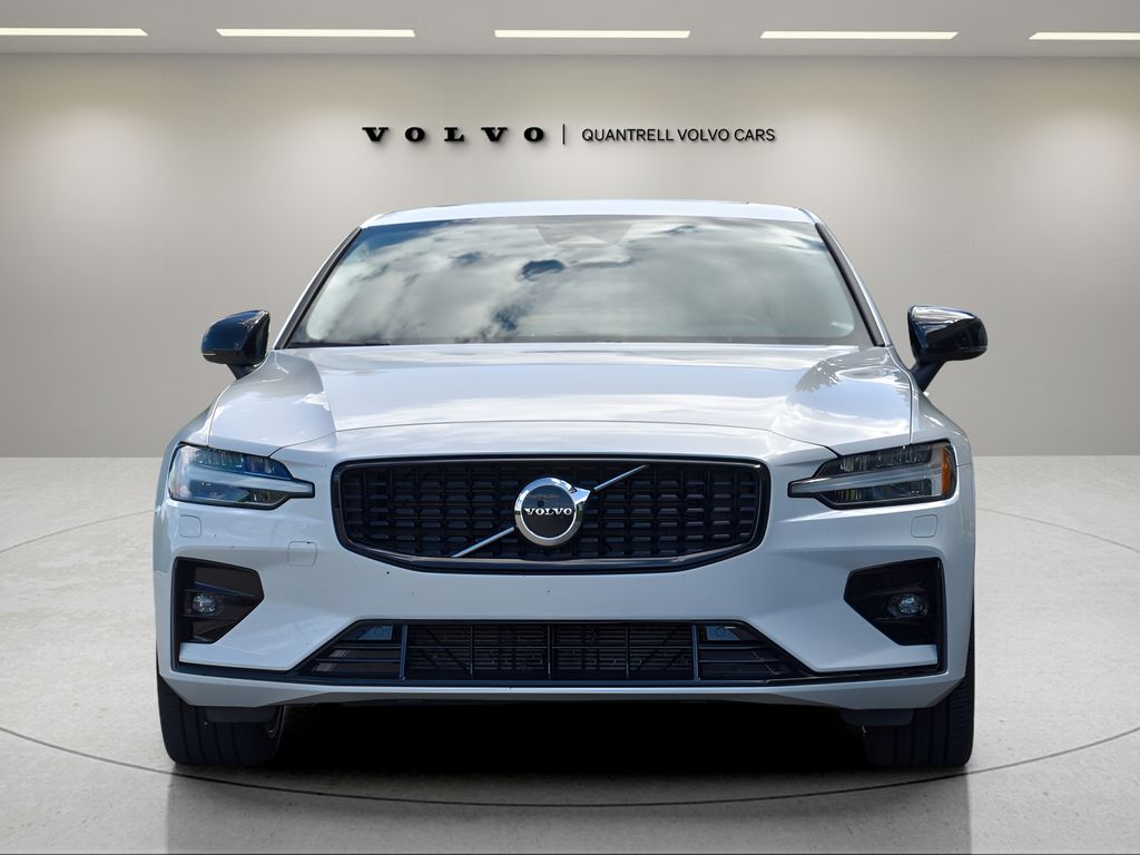 2024 Volvo S60 B5 Core photo 5