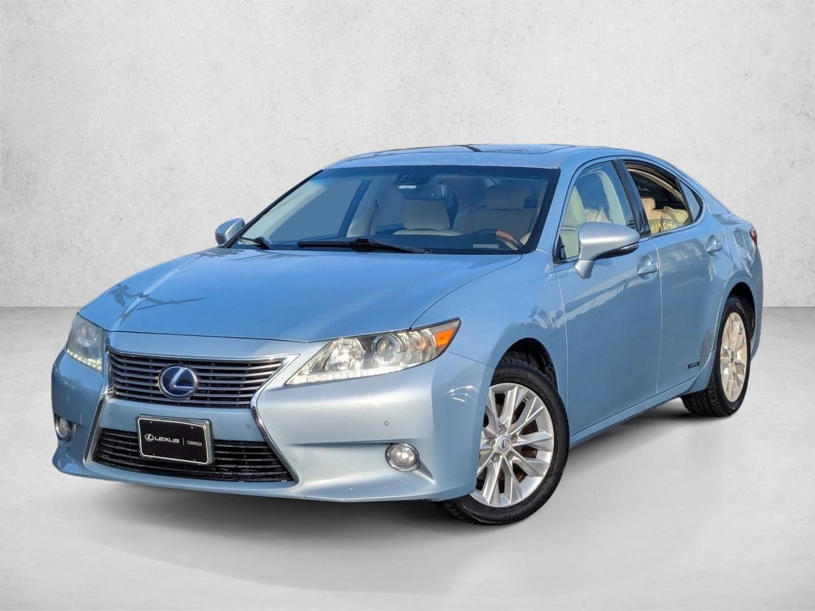 2013 Lexus ES 300h