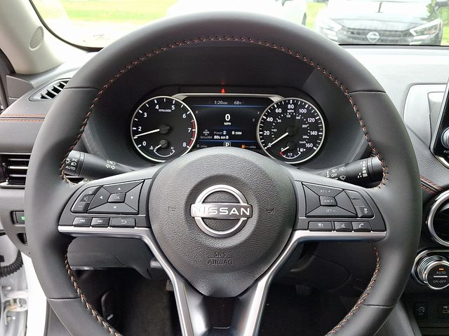 2025 Nissan Sentra SR Midnight Edition photo 13