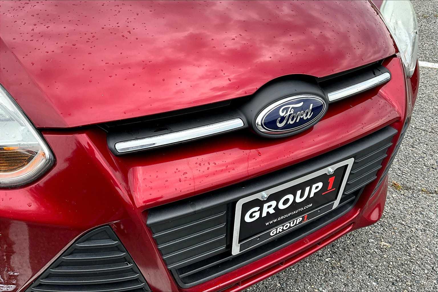 2014 Ford Focus SE photo 25